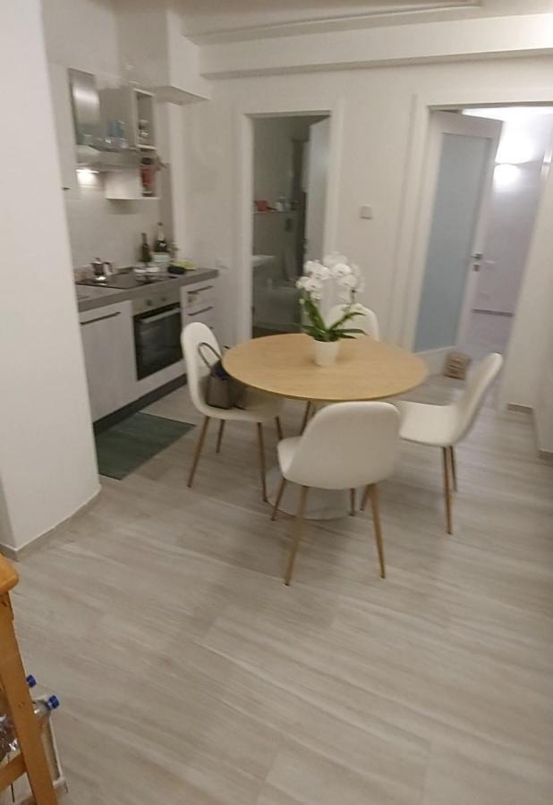 Acropolis Apartment Viareggio Ngoại thất bức ảnh